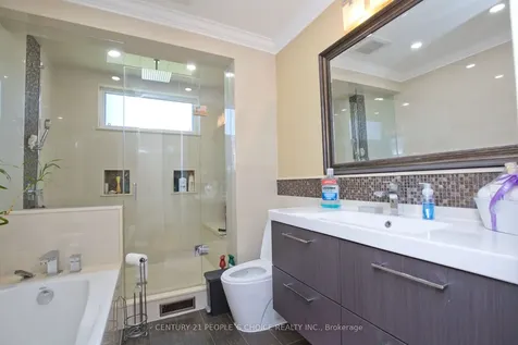 50 Jeffcoat Drive Toronto ON M9W 3B7