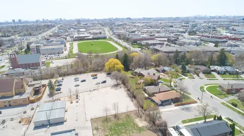 50 Jeffcoat Drive Toronto ON M9W 3B7