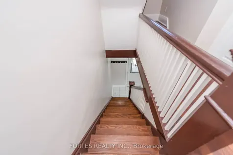 8 Spring Grove Avenue Toronto ON M6N 3H3
