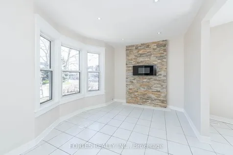 8 Spring Grove Avenue Toronto ON M6N 3H3