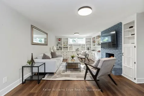 2213 Sunnyvale Drive Oakville ON L6L 1W6
