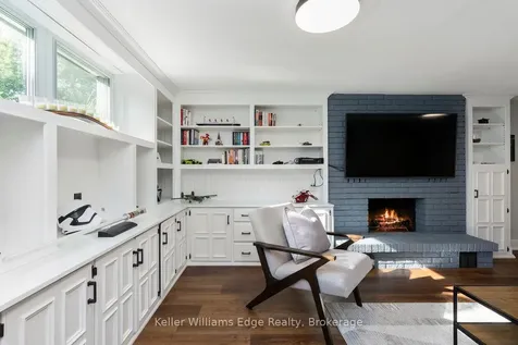 2213 Sunnyvale Drive Oakville ON L6L 1W6