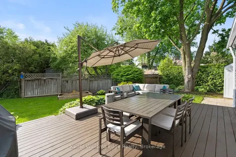 2213 Sunnyvale Drive Oakville ON L6L 1W6