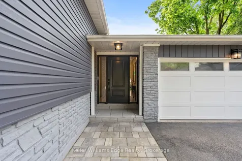 2213 Sunnyvale Drive Oakville ON L6L 1W6