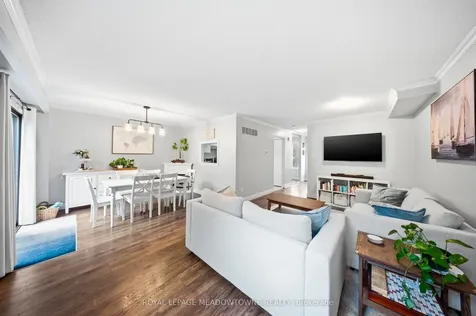 8 Lynden Circle Halton Hills ON L7G 4Y8