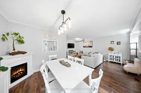 8 Lynden Circle Halton Hills ON L7G 4Y8