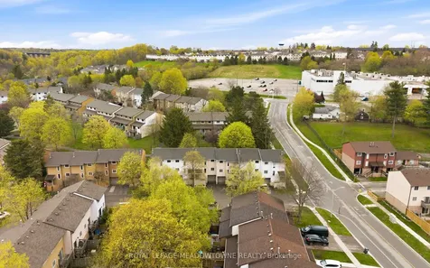 8 Lynden Circle Halton Hills ON L7G 4Y8