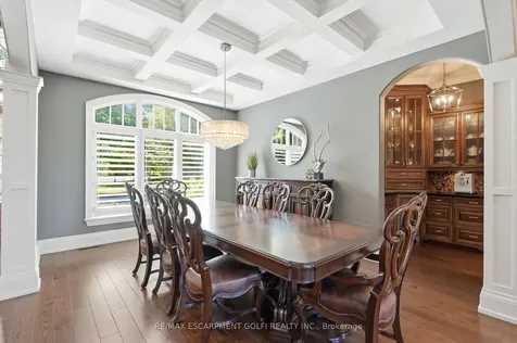2319 Kilbride Street Burlington ON L7P 0H7