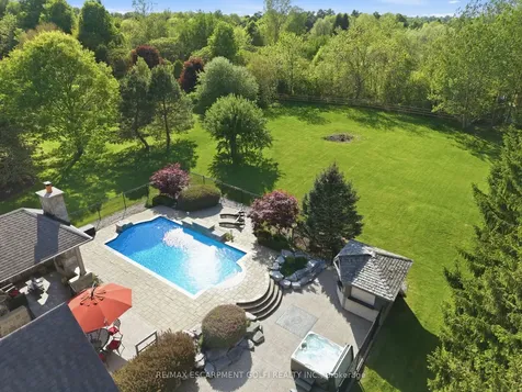 2319 Kilbride Street Burlington ON L7P 0H7