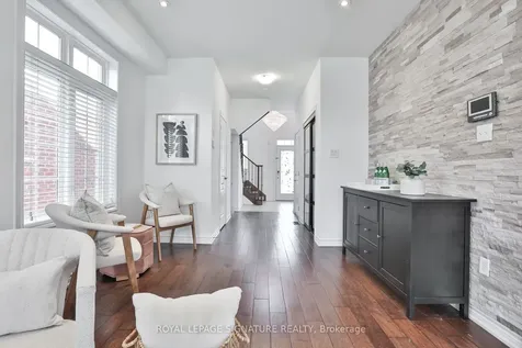 641 Murray Meadows Place Milton ON L9T 8L7