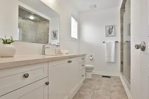 641 Murray Meadows Place Milton ON L9T 8L7
