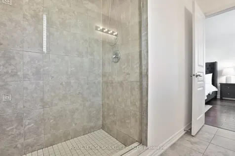 641 Murray Meadows Place Milton ON L9T 8L7