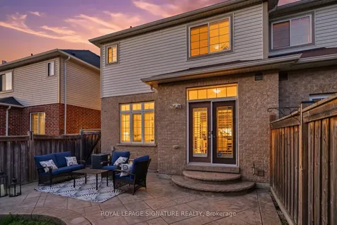 641 Murray Meadows Place Milton ON L9T 8L7