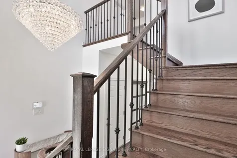 641 Murray Meadows Place Milton ON L9T 8L7