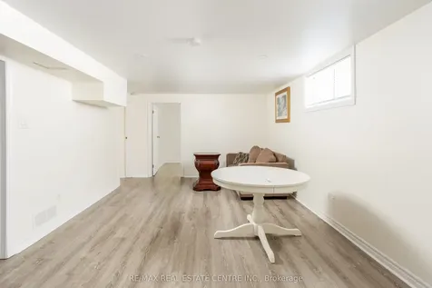 3335 Homark Drive Mississauga ON L4Y 2K5