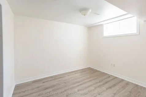 3335 Homark Drive Mississauga ON L4Y 2K5