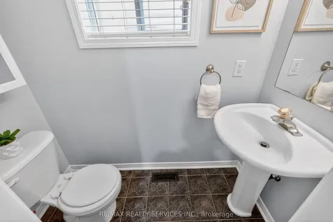 96 Tideland Drive Brampton ON L7A 2V8