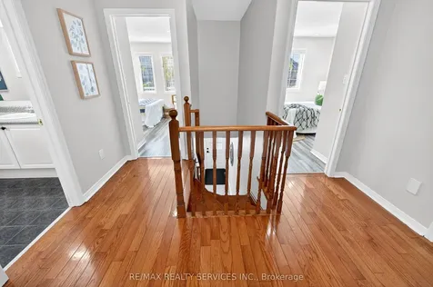96 Tideland Drive Brampton ON L7A 2V8