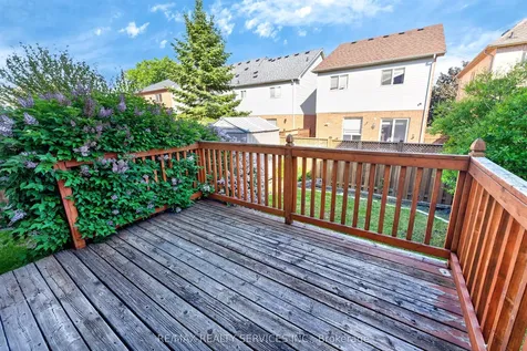 96 Tideland Drive Brampton ON L7A 2V8