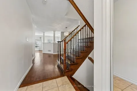 636 Porter Way Milton ON L9T 5W2