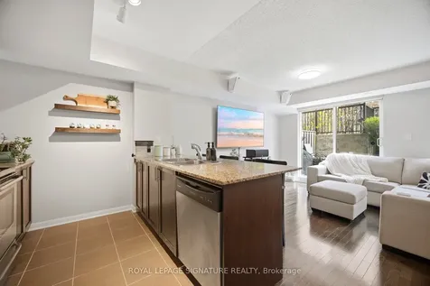 8 Foundry Avenue Toronto ON M6H 0A5