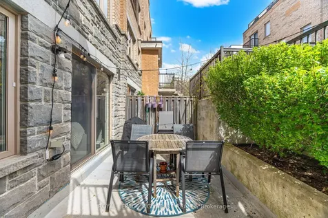 8 Foundry Avenue Toronto ON M6H 0A5