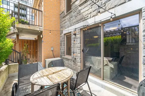 8 Foundry Avenue Toronto ON M6H 0A5