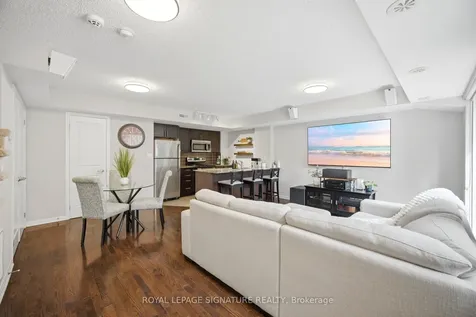 8 Foundry Avenue Toronto ON M6H 0A5