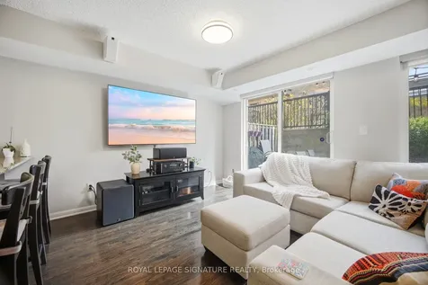 8 Foundry Avenue Toronto ON M6H 0A5
