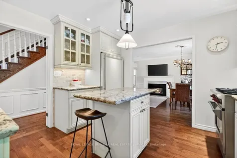 479 Morrison Road Oakville ON L6J 4K6