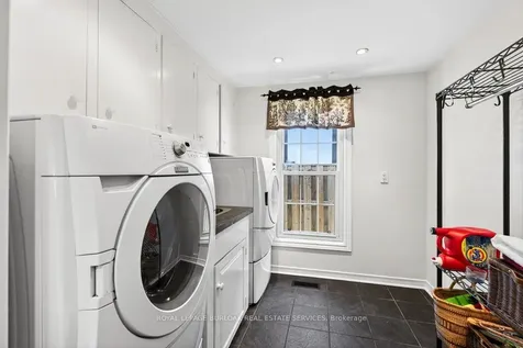 479 Morrison Road Oakville ON L6J 4K6