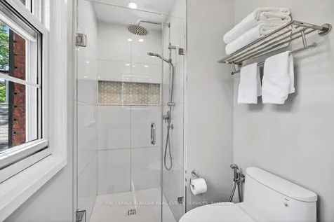 479 Morrison Road Oakville ON L6J 4K6