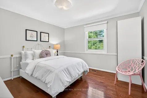 479 Morrison Road Oakville ON L6J 4K6