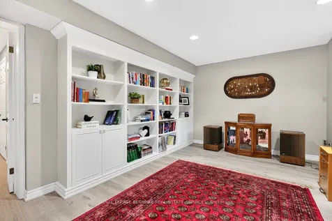 479 Morrison Road Oakville ON L6J 4K6