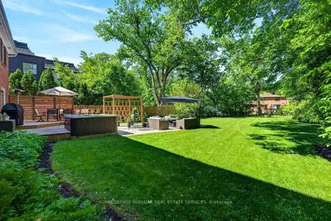 479 Morrison Road Oakville ON L6J 4K6