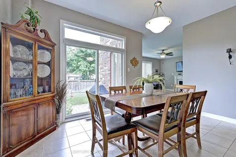 28 Boyces Creek Court Caledon ON L7C 3S2