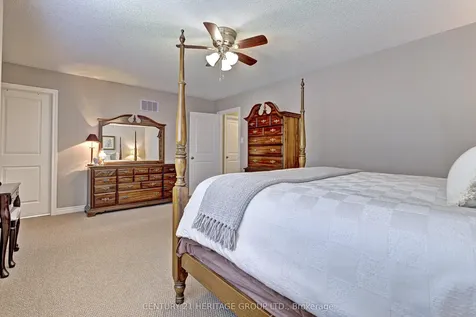 28 Boyces Creek Court Caledon ON L7C 3S2