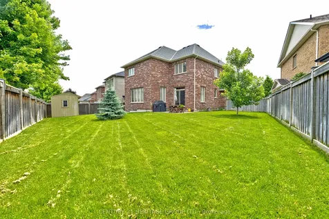 28 Boyces Creek Court Caledon ON L7C 3S2