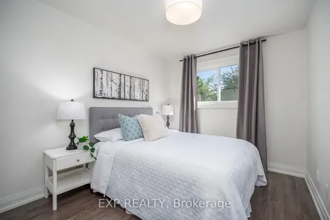 1856 Bonnymede Drive Mississauga ON L5J 1E1
