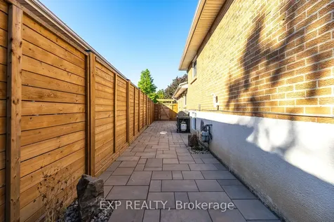 1856 Bonnymede Drive Mississauga ON L5J 1E1