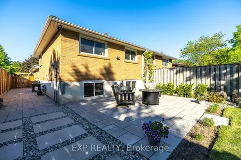 1856 Bonnymede Drive Mississauga ON L5J 1E1