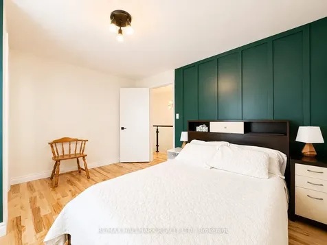 100 Ascot Avenue Toronto ON M6E 1E9