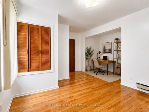 100 Ascot Avenue Toronto ON M6E 1E9