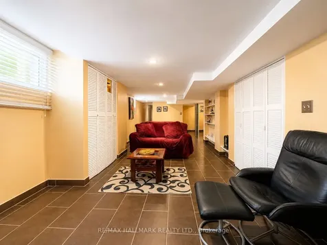 100 Ascot Avenue Toronto ON M6E 1E9