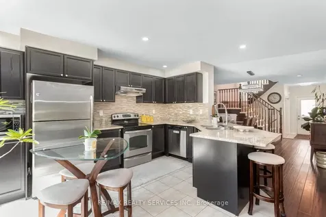 164 Mcdougall Cross Milton ON L9T 0P7