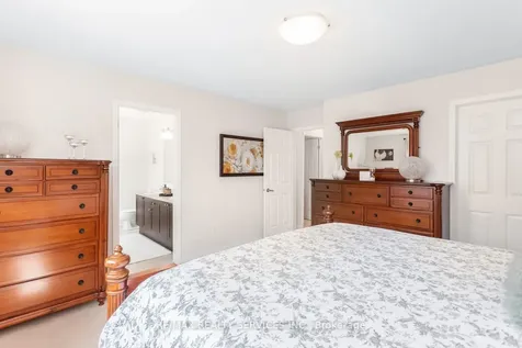 164 Mcdougall Cross Milton ON L9T 0P7
