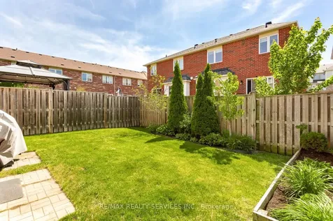 164 Mcdougall Cross Milton ON L9T 0P7