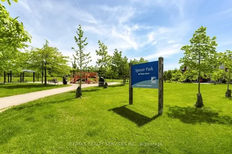 164 Mcdougall Cross Milton ON L9T 0P7