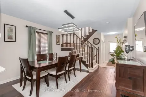 164 Mcdougall Cross Milton ON L9T 0P7