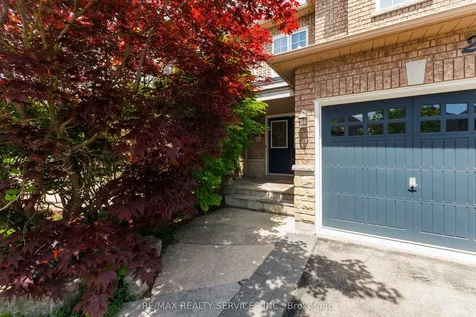 295 Queen Mary Drive Brampton ON L7A 3R1